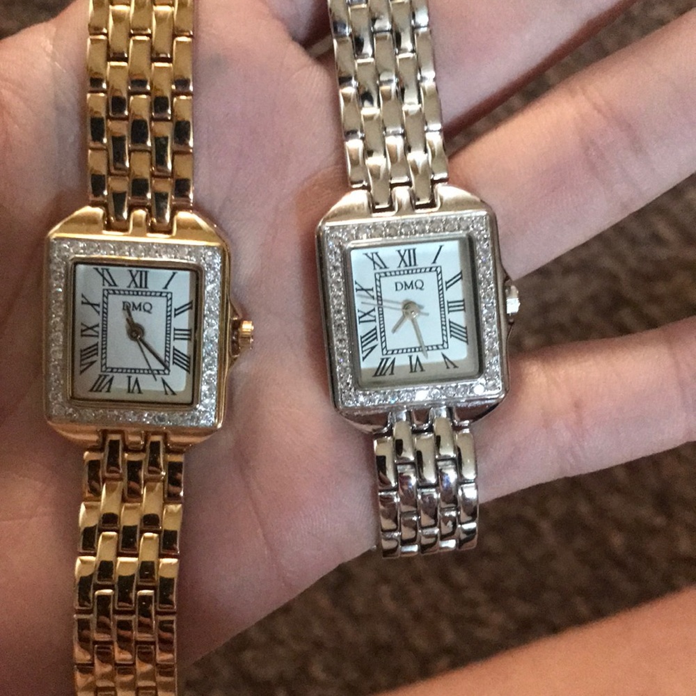 2 Women’s Watches